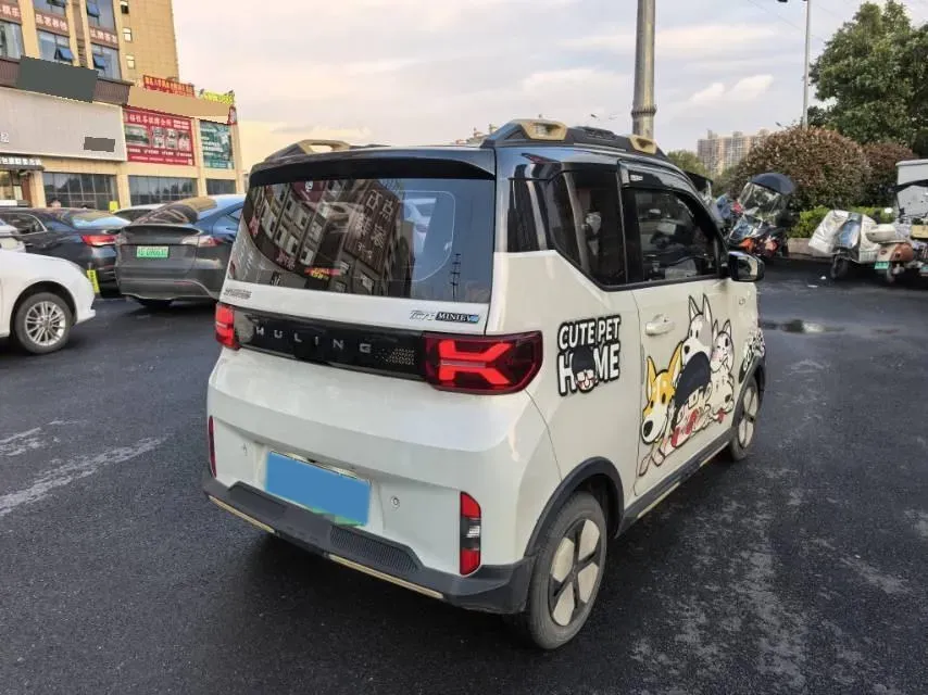 2022 WuLing HongGuang MINI EV BEV 26.5KWH,autocango,china used car exporter,china ev exporter,chinese used car exporter,chinese used ev exporter