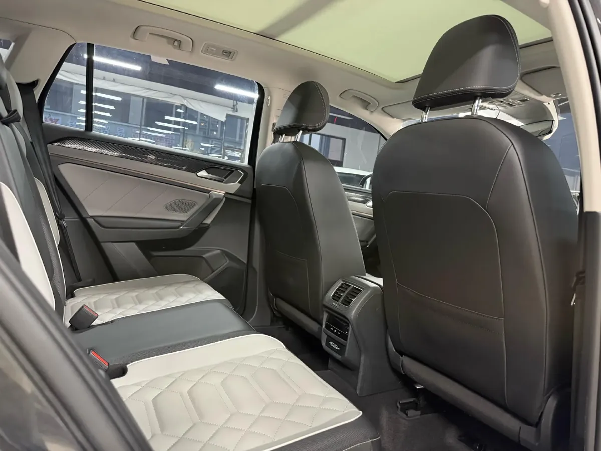 2023 Volkswagen Tayron 1.4T 150HP L4 7DCT,autocango,china used car exporter,china ev exporter,chinese used car exporter,chinese used ev exporter