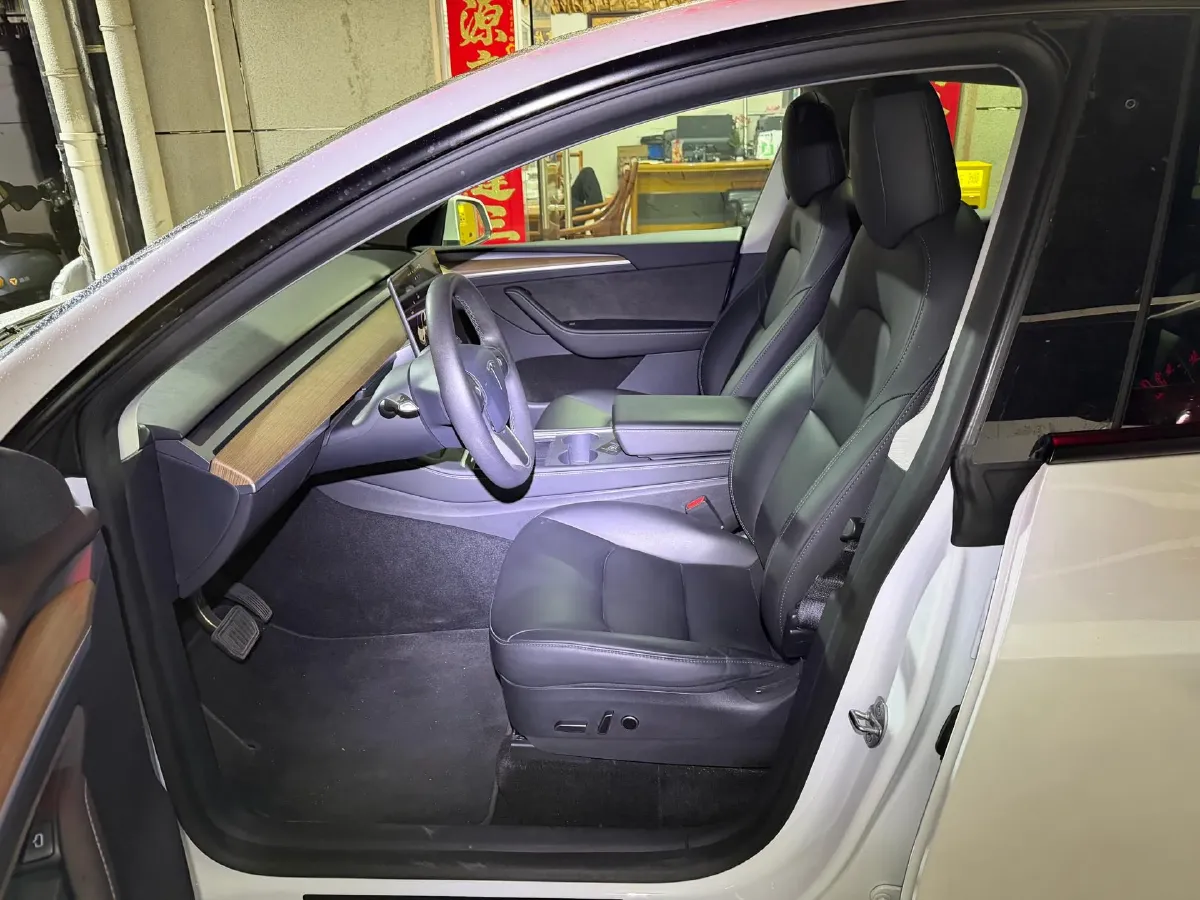 2021 Tesla Model Y BEV 60KWH,autocango,china used car exporter,china ev exporter,chinese used car exporter,chinese used ev exporter