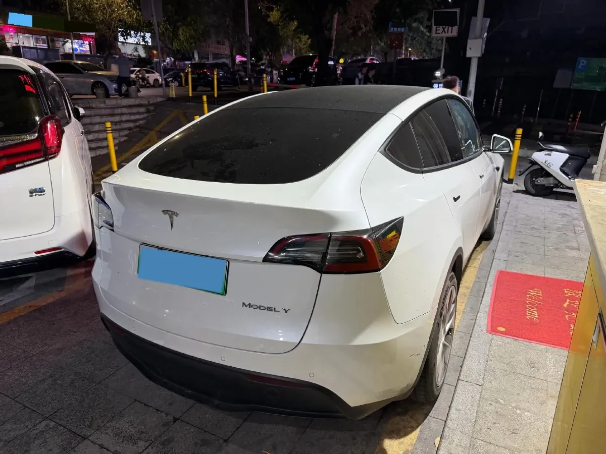 2021 Tesla Model Y BEV 60KWH,autocango,china used car exporter,china ev exporter,chinese used car exporter,chinese used ev exporter