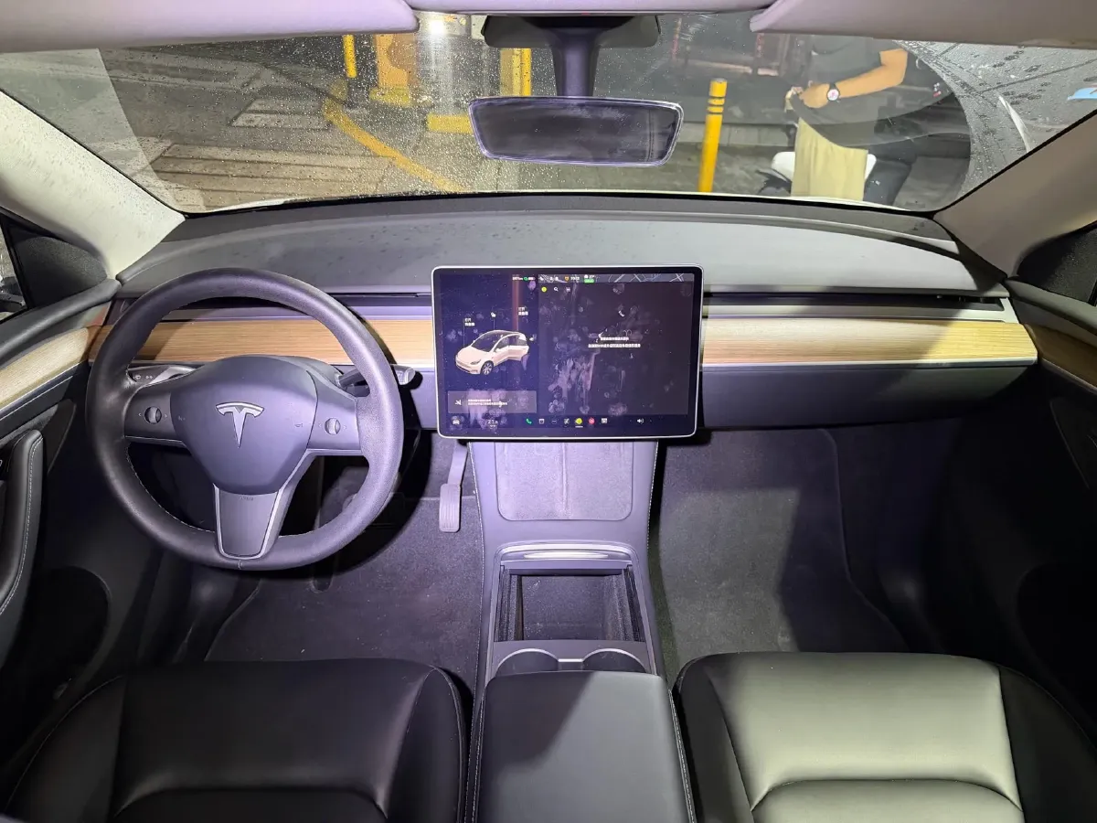 2021 Tesla Model Y BEV 60KWH,autocango,china used car exporter,china ev exporter,chinese used car exporter,chinese used ev exporter