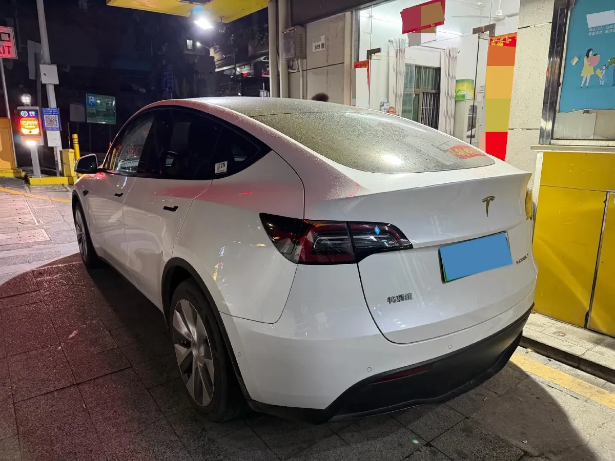 2021 Tesla Model Y BEV 60KWH,autocango,china used car exporter,china ev exporter,chinese used car exporter,chinese used ev exporter