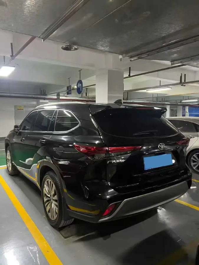 2024 Toyota Highlander 2.5L 189HP L4 E-CVT Hybrid,autocango,china used car exporter,china ev exporter,chinese used car exporter,chinese used ev exporter