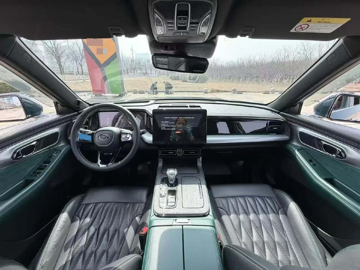 2022 GAC Trumpchi GS8 2.0T 190HP L4 E-CVT Hybrid,autocango,china used car exporter,china ev exporter,chinese used car exporter,chinese used ev exporter