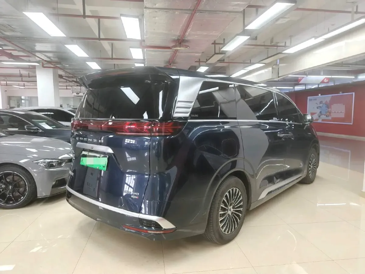 2025 Denza D9 1.5T 156HP L4 E-CVT PHEV 40KWH,autocango,china used car exporter,china ev exporter,chinese used car exporter,chinese used ev exporter