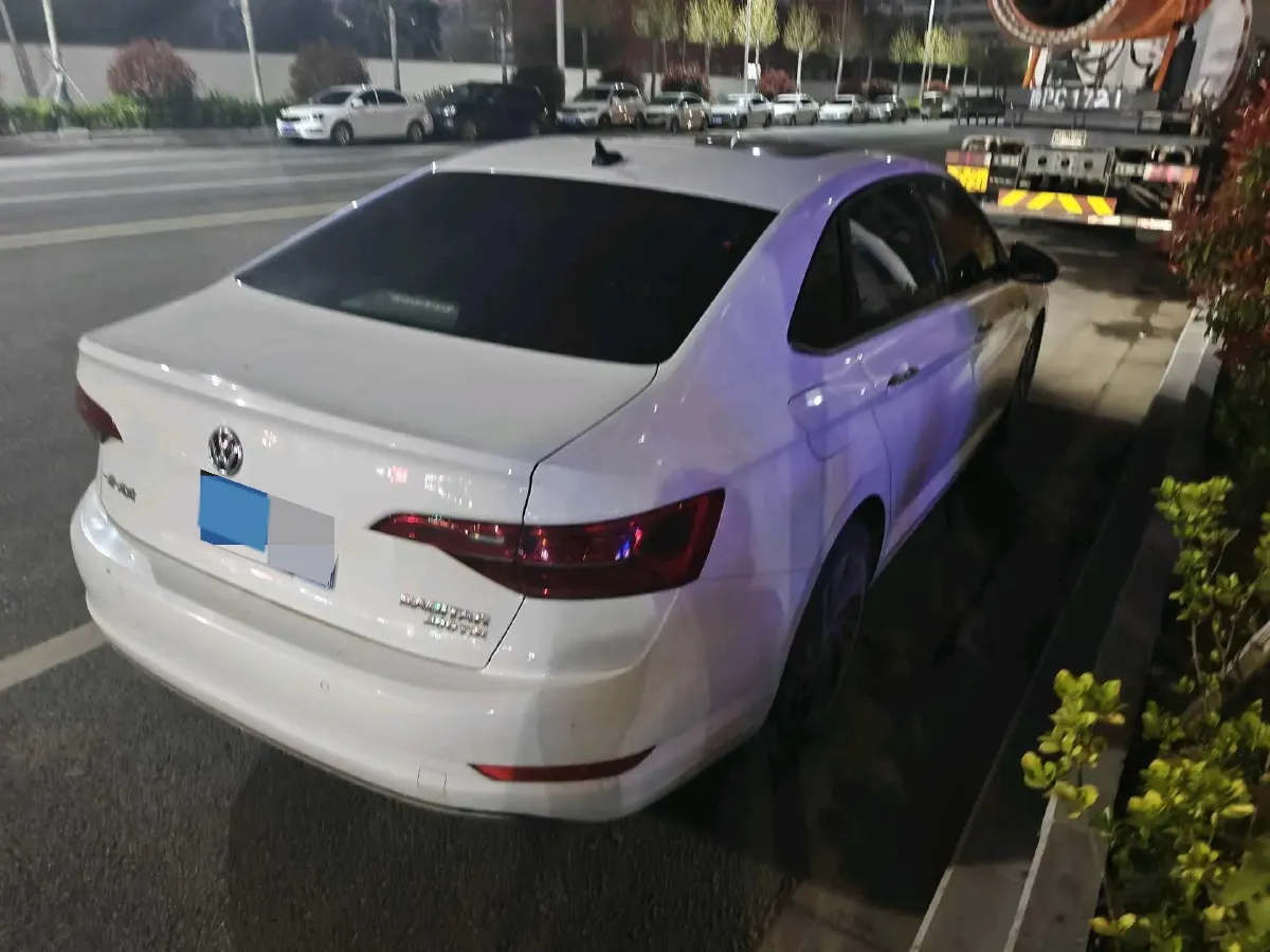 2021 Volkswagen Sagitar 1.2T 116HP L4 7DCT,autocango,china used car exporter,china ev exporter,chinese used car exporter,chinese used ev exporter