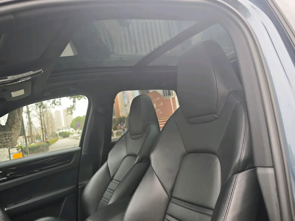 2018 Porsche Cayenne 3.0T 340HP V6 8AT,autocango,china used car exporter,china ev exporter,chinese used car exporter,chinese used ev exporter