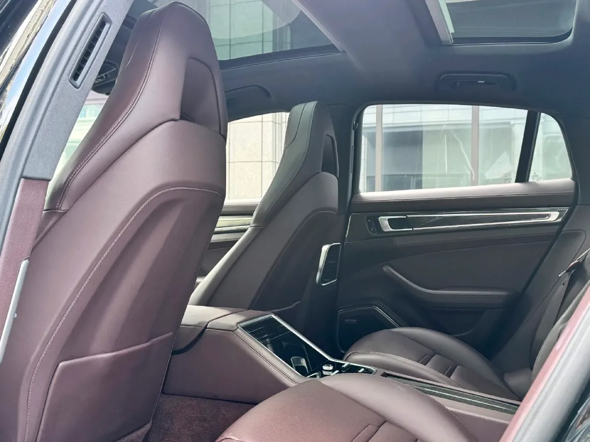 2017 BMW X6 3.0T 306HP L6 8AT,autocango,china used car exporter,china ev exporter,chinese used car exporter,chinese used ev exporter