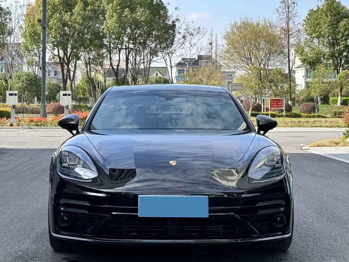 2017 BMW X6 3.0T 306HP L6 8AT,autocango,china used car exporter,china ev exporter,chinese used car exporter,chinese used ev exporter