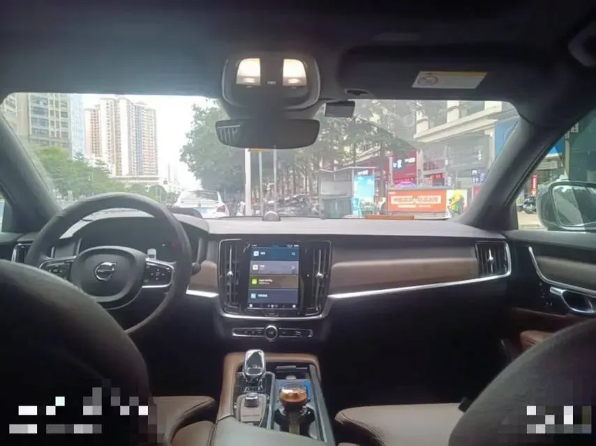 2023 Volvo S90 2.0T 250HP L4 8AT,autocango,china used car exporter,china ev exporter,chinese used car exporter,chinese used ev exporter