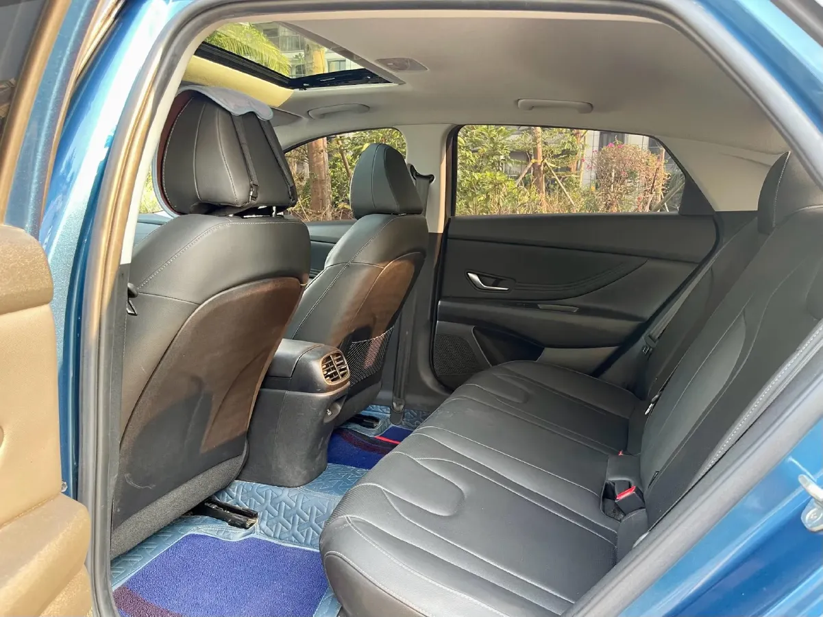 2022 Hyundai Elantra 1.5L 115HP L4 CVT,autocango,china used car exporter,china ev exporter,chinese used car exporter,chinese used ev exporter