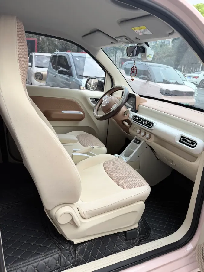 2022 WuLing HongGuang MINI EV BEV 17.3KWH,autocango,china used car exporter,china ev exporter,chinese used car exporter,chinese used ev exporter