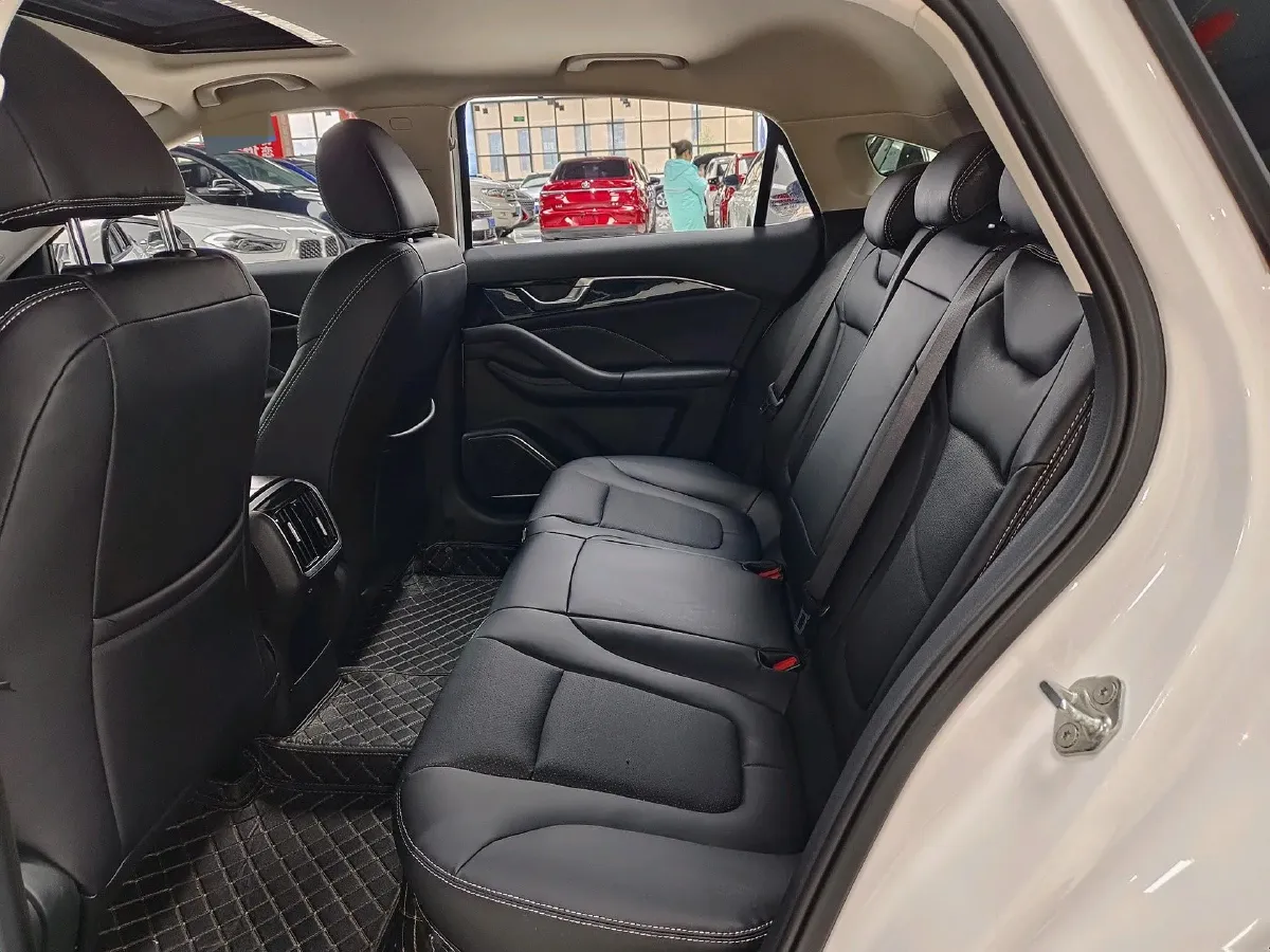 2024 Bestune B70 1.5T 169HP L4 7DCT,autocango,china used car exporter,china ev exporter,chinese used car exporter,chinese used ev exporter