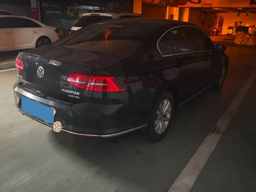 2018 Volkswagen Magotan 1.4T 150HP L4 7DCT,autocango,china used car exporter,china ev exporter,chinese used car exporter,chinese used ev exporter