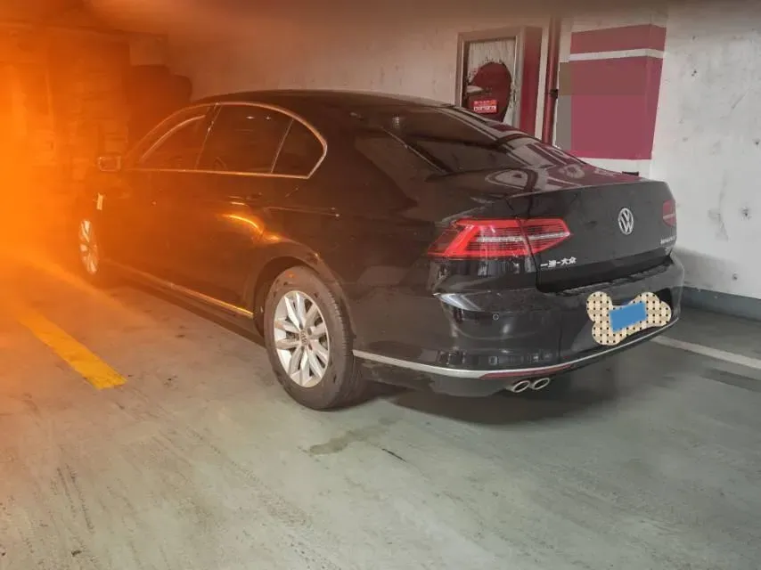 2018 Volkswagen Magotan 1.4T 150HP L4 7DCT,autocango,china used car exporter,china ev exporter,chinese used car exporter,chinese used ev exporter