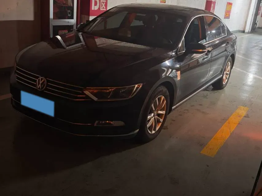 2018 Volkswagen Magotan 1.4T 150HP L4 7DCT,autocango,china used car exporter,china ev exporter,chinese used car exporter,chinese used ev exporter