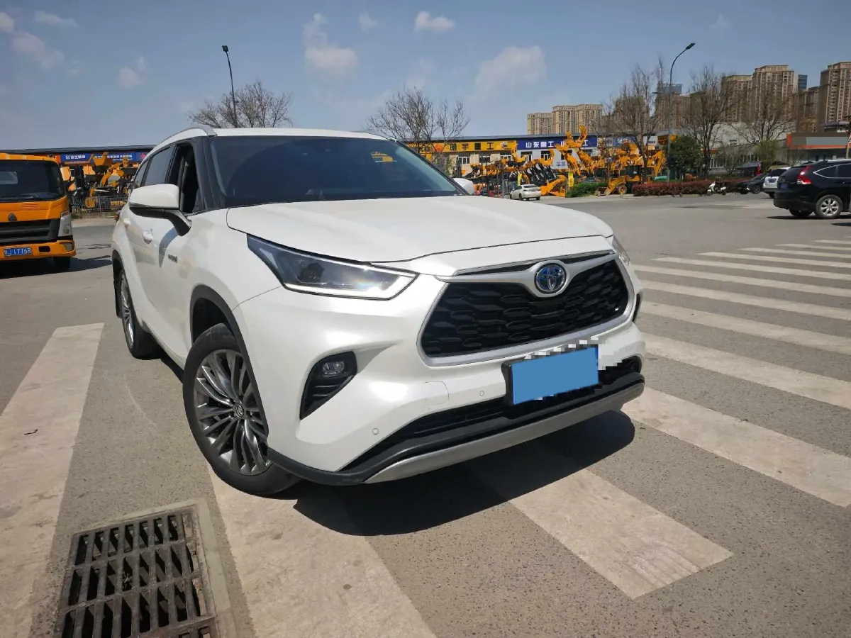2023 Toyota Highlander 2.5L 189HP L4 E-CVT Hybrid,autocango,china used car exporter,china ev exporter,chinese used car exporter,chinese used ev exporter