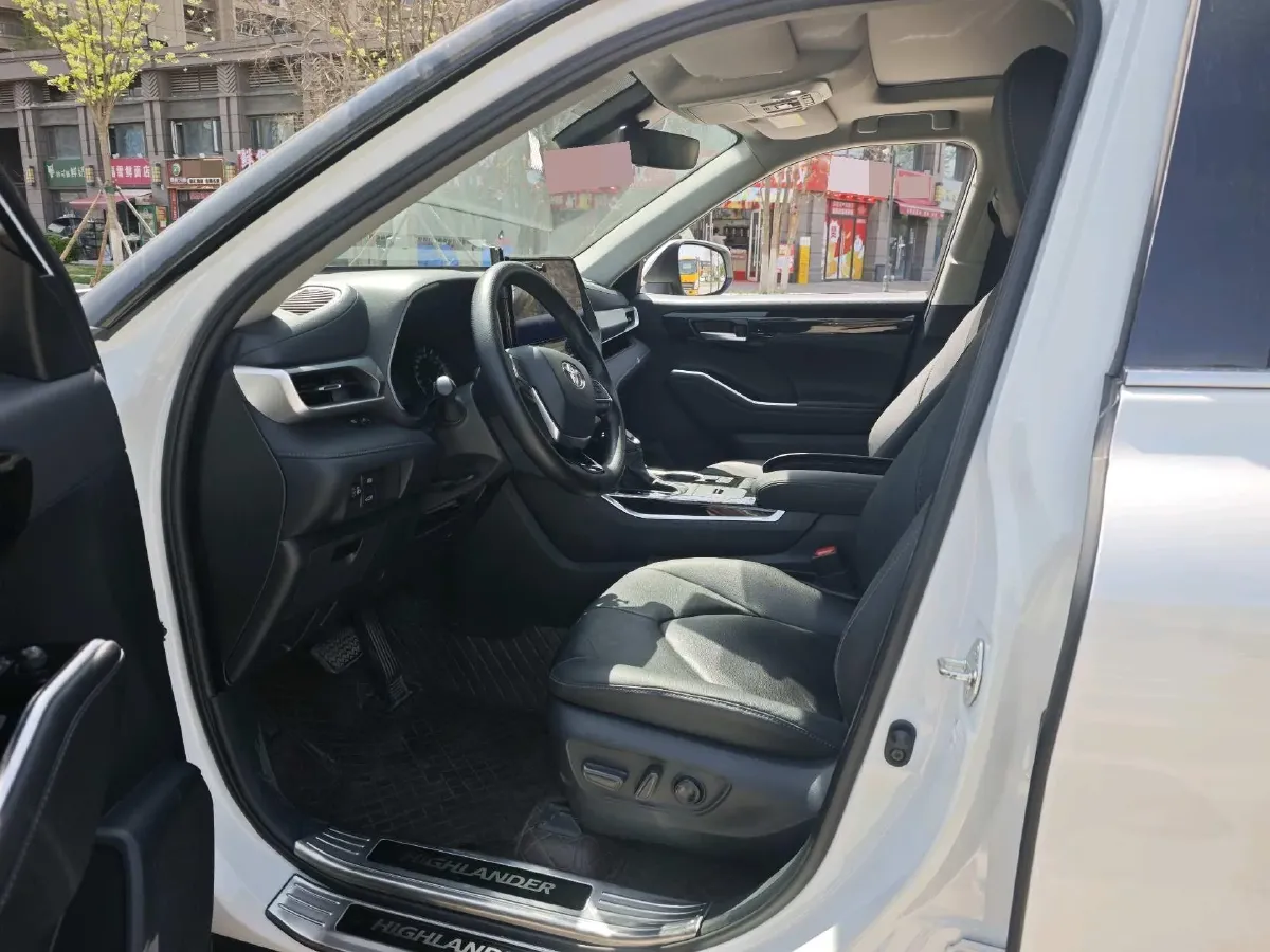 2023 Toyota Highlander 2.5L 189HP L4 E-CVT Hybrid,autocango,china used car exporter,china ev exporter,chinese used car exporter,chinese used ev exporter