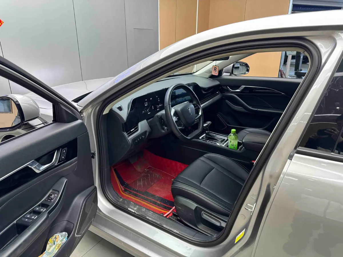 2022 Bestune B70 1.5T 169HP L4 7DCT,autocango,china used car exporter,china ev exporter,chinese used car exporter,chinese used ev exporter