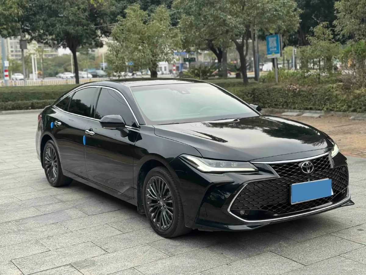 2023 Toyota Avalon 2.5L 207HP L4 8AT,autocango,china used car exporter,china ev exporter,chinese used car exporter,chinese used ev exporter