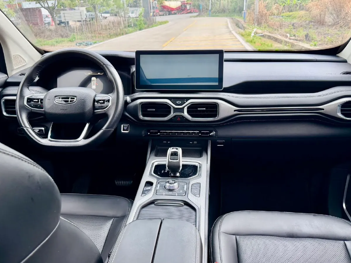 2020 Geely Okavango 1.8T 184HP L4 7DCT,autocango,china used car exporter,china ev exporter,chinese used car exporter,chinese used ev exporter