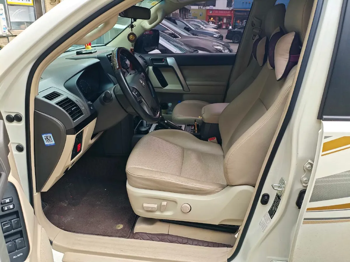 2017 Toyota Corolla 1.6L 122HP L4 CVT,autocango,china used car exporter,china ev exporter,chinese used car exporter,chinese used ev exporter