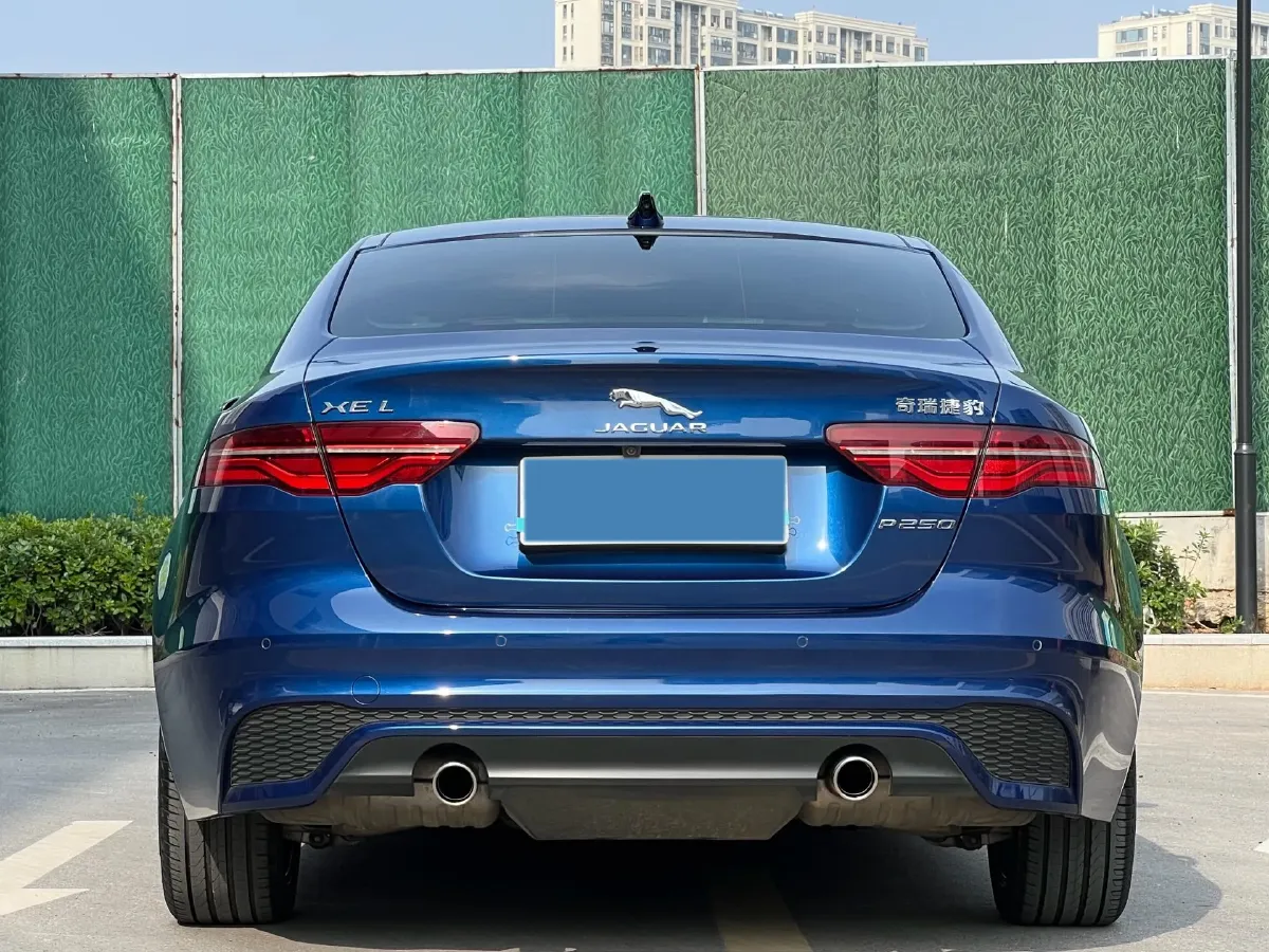 2021 Jaguar XEL 2.0T 250HP L4 8AT,autocango,china used car exporter,china ev exporter,chinese used car exporter,chinese used ev exporter