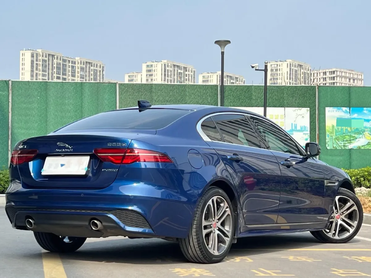 2021 Jaguar XEL 2.0T 250HP L4 8AT,autocango,china used car exporter,china ev exporter,chinese used car exporter,chinese used ev exporter