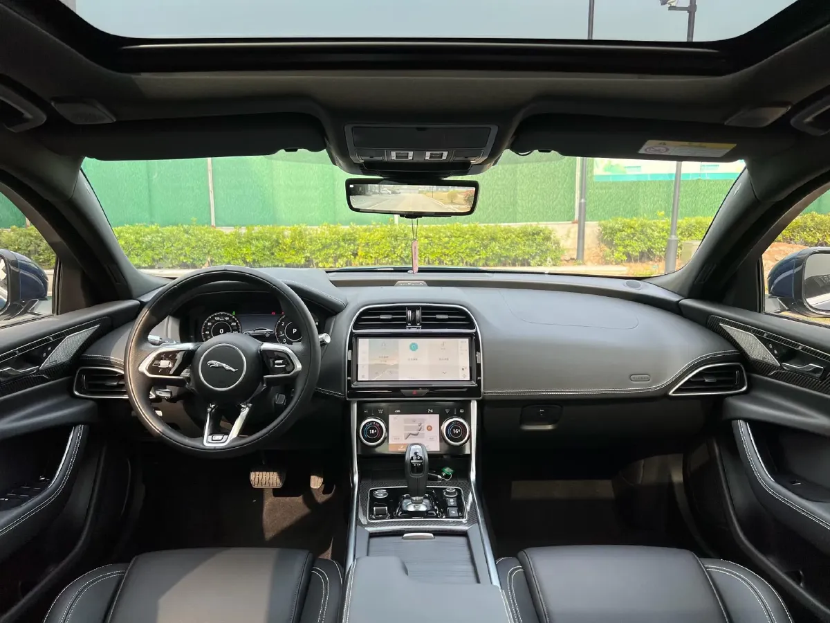 2021 Jaguar XEL 2.0T 250HP L4 8AT,autocango,china used car exporter,china ev exporter,chinese used car exporter,chinese used ev exporter