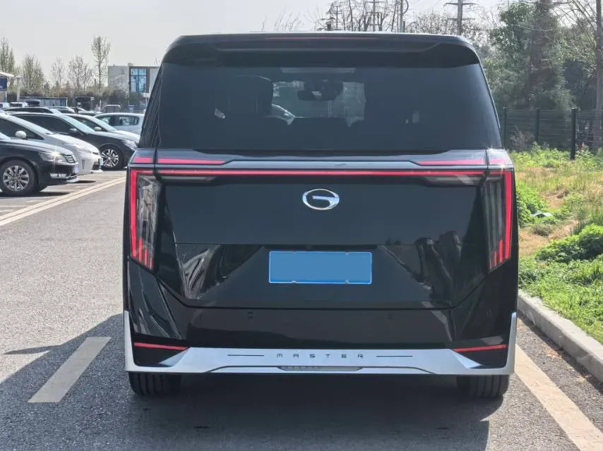 2024 GAC Trumpchi M8 2.0T 252HP L4 8AT,autocango,china used car exporter,china ev exporter,chinese used car exporter,chinese used ev exporter