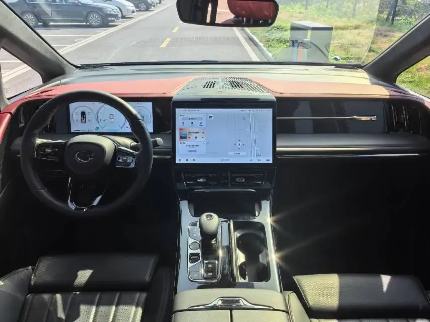 2024 GAC Trumpchi M8 2.0T 252HP L4 8AT,autocango,china used car exporter,china ev exporter,chinese used car exporter,chinese used ev exporter