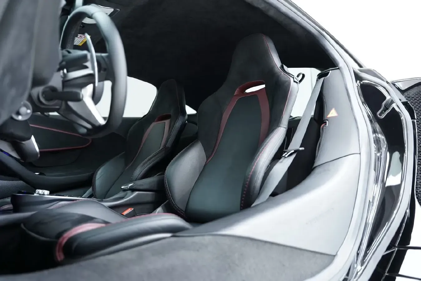 2019 Lorinser MAYBACH S Class 3.0T 367HP V6 9AT,autocango,china used car exporter,china ev exporter,chinese used car exporter,chinese used ev exporter