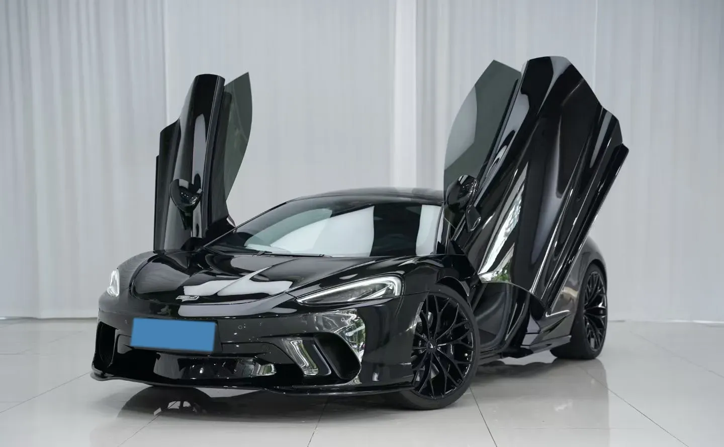 2019 Lorinser MAYBACH S Class 3.0T 367HP V6 9AT,autocango,china used car exporter,china ev exporter,chinese used car exporter,chinese used ev exporter