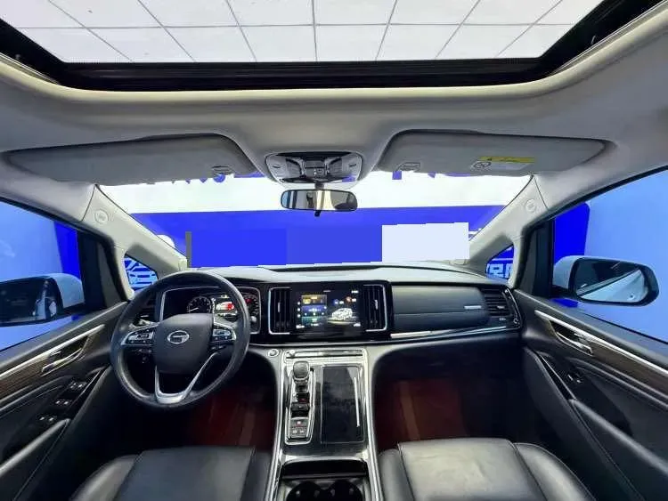 2021 GAC Trumpchi M8 2.0T 252HP L4 8AT,autocango,china used car exporter,china ev exporter,chinese used car exporter,chinese used ev exporter