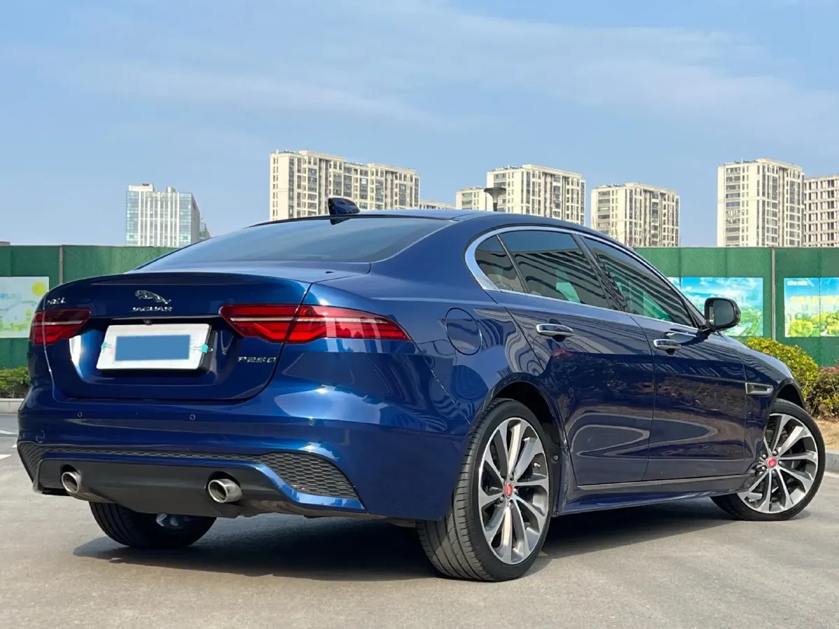 2021 Jaguar XEL 2.0T 250HP L4 8AT,autocango,china used car exporter,china ev exporter,chinese used car exporter,chinese used ev exporter