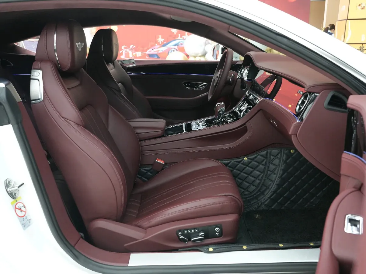 2022 Bentley Continental 4.0T 549HP V8 8DCT,autocango,china used car exporter,china ev exporter,chinese used car exporter,chinese used ev exporter