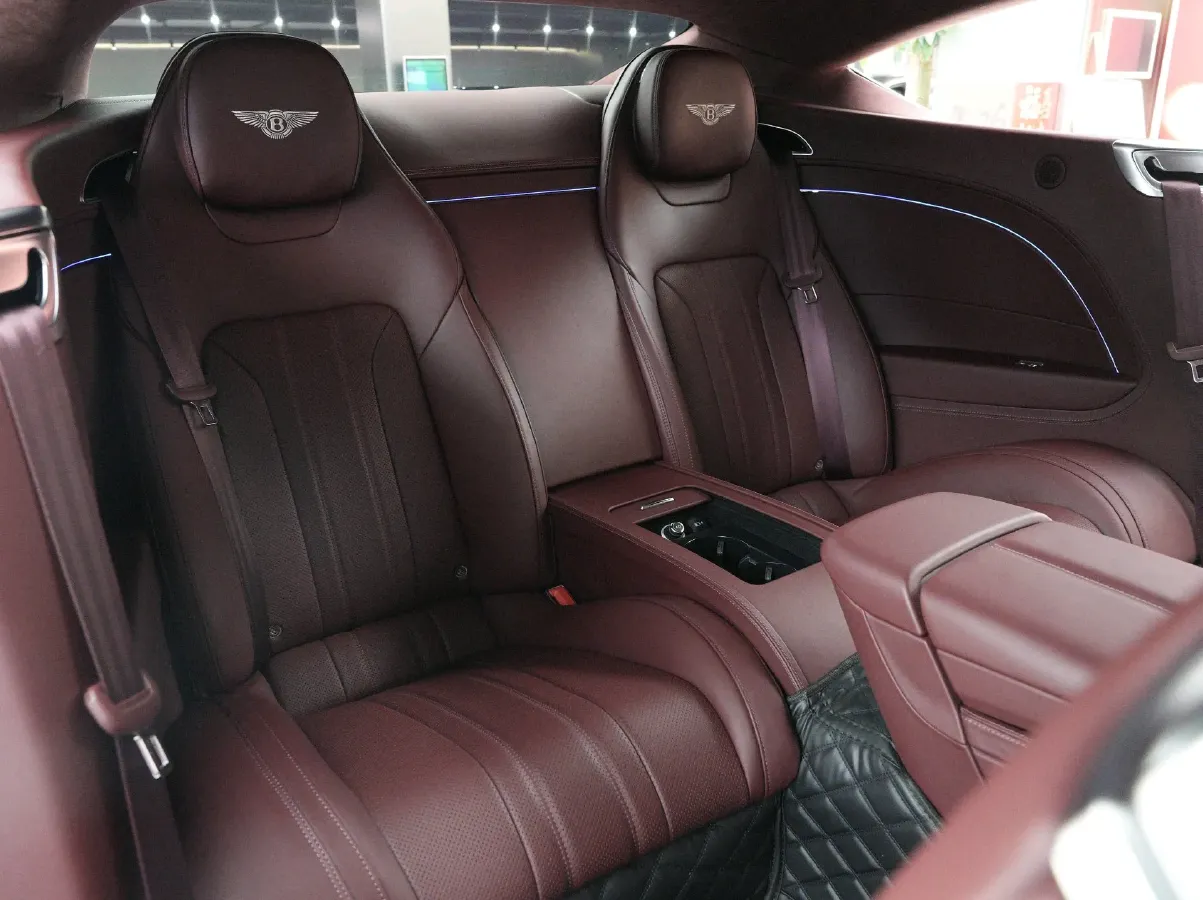 2022 Bentley Continental 4.0T 549HP V8 8DCT,autocango,china used car exporter,china ev exporter,chinese used car exporter,chinese used ev exporter