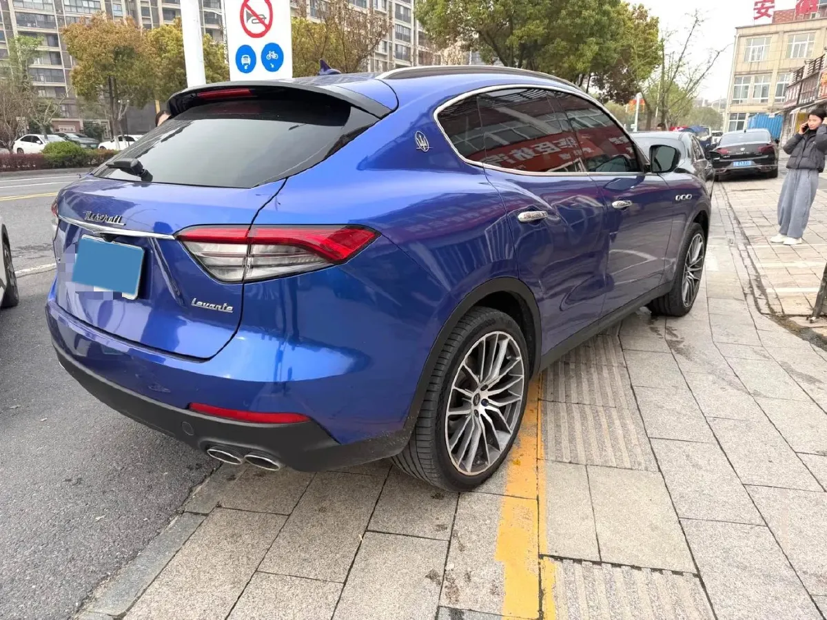 2021 Maserati Levante 3.0T 350HP V6 8AT,autocango,china used car exporter,china ev exporter,chinese used car exporter,chinese used ev exporter