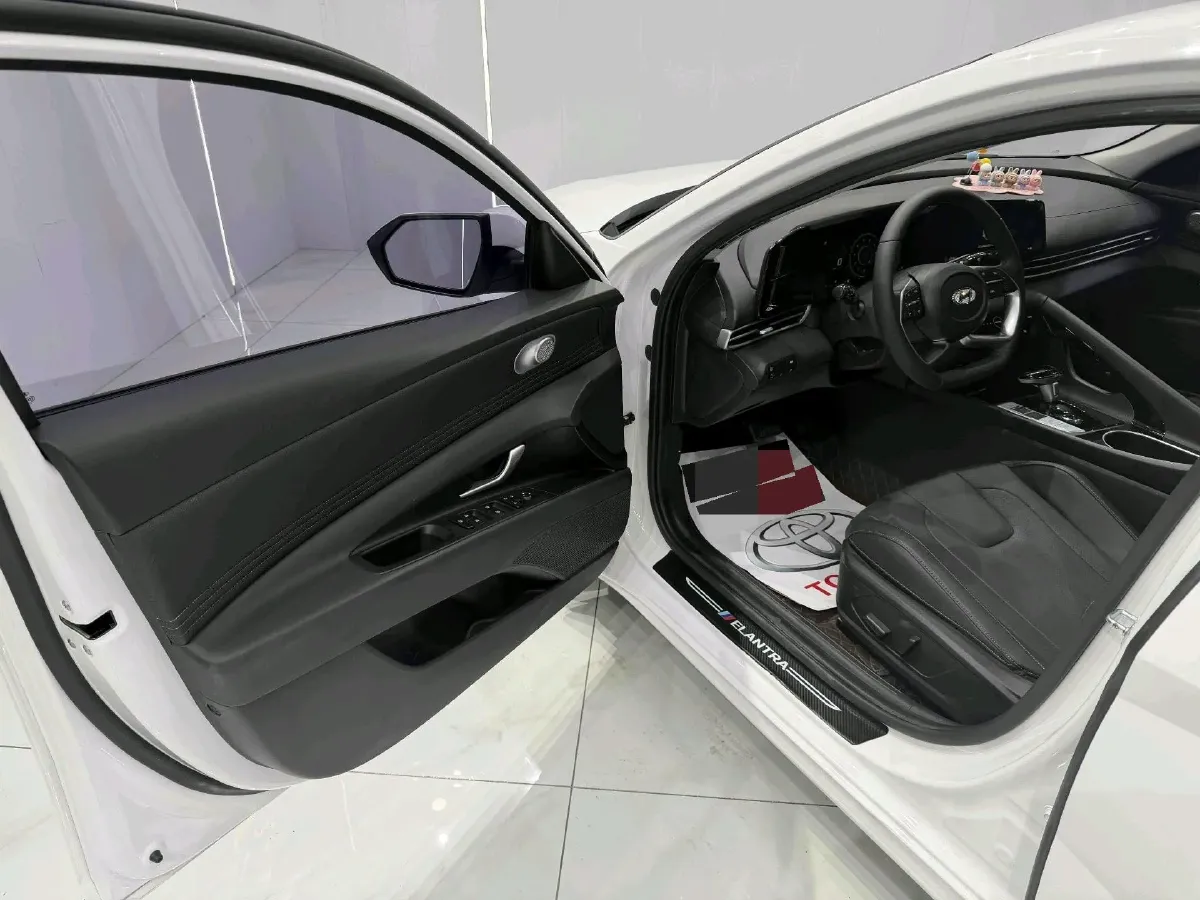 2022 Hyundai Elantra 1.5L 115HP L4 CVT,autocango,china used car exporter,china ev exporter,chinese used car exporter,chinese used ev exporter