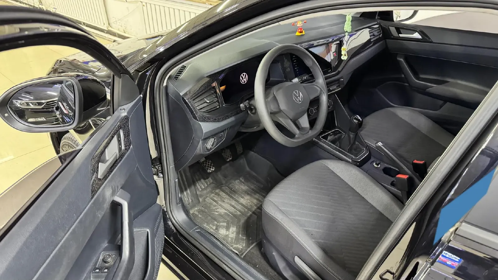 2023 Volkswagen Lavida 1.5L 110HP L4 5MT,autocango,china used car exporter,china ev exporter,chinese used car exporter,chinese used ev exporter