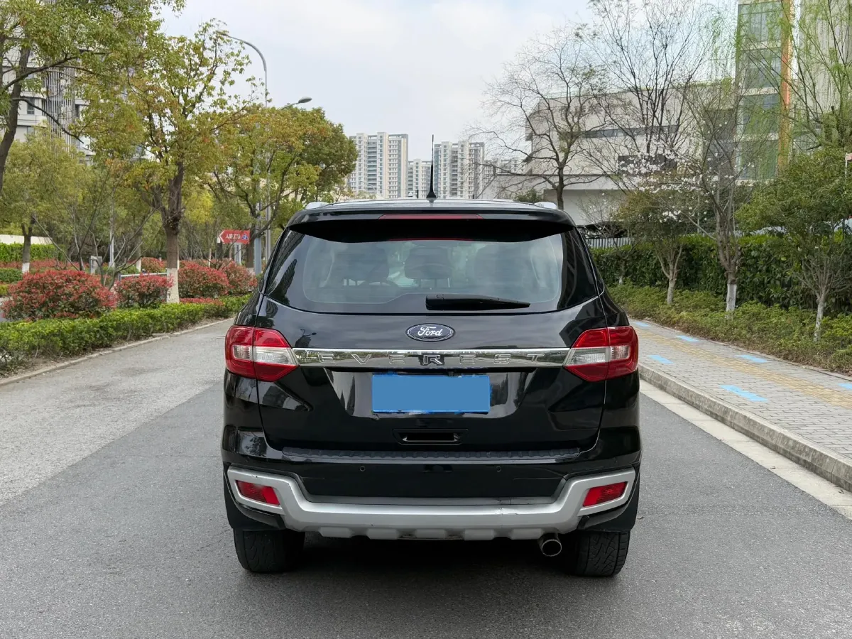 2017 Hyundai Grand SantaFe 2.2T 200HP L4 6AT,autocango,china used car exporter,china ev exporter,chinese used car exporter,chinese used ev exporter