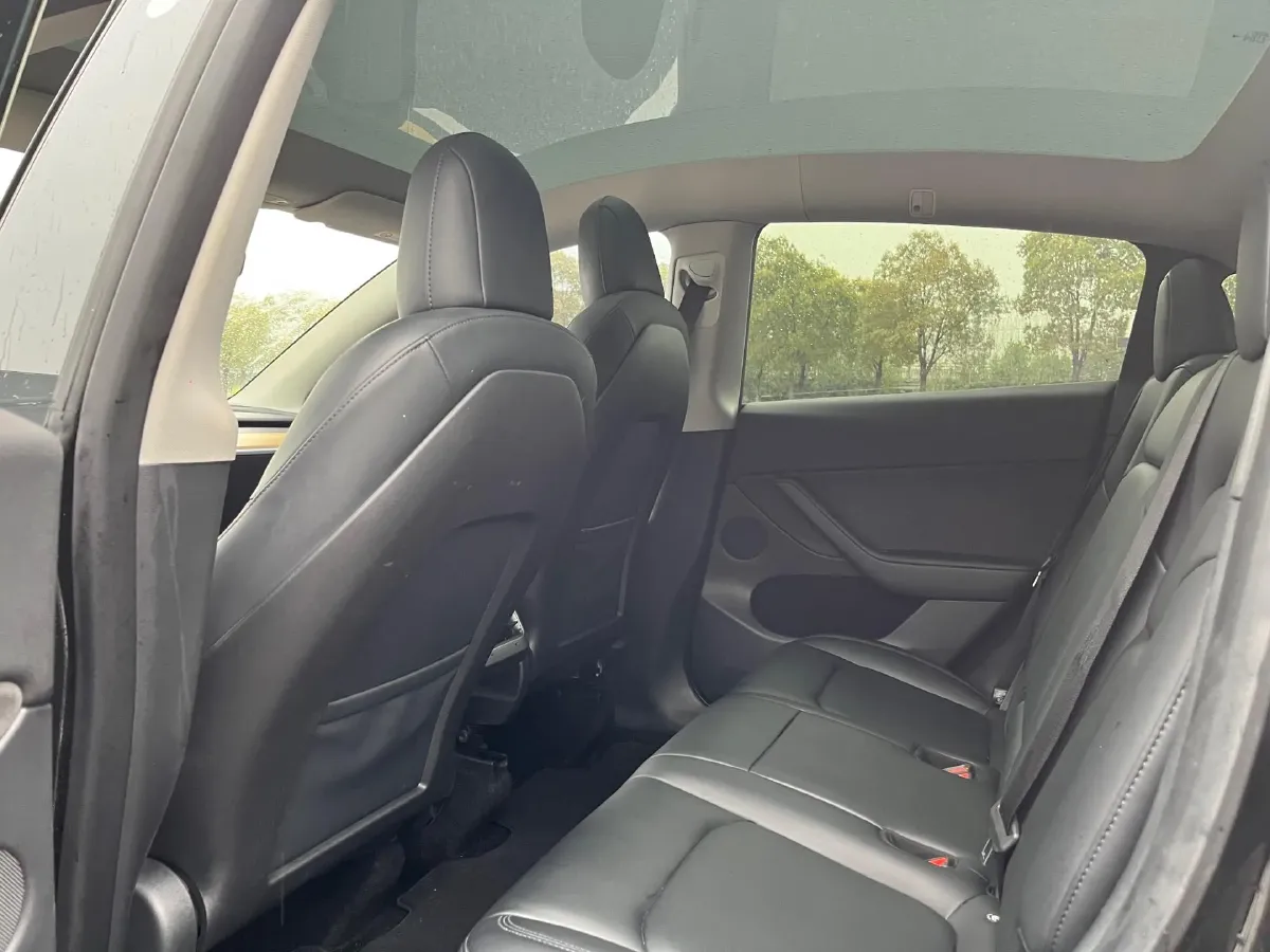 2021 Tesla Model Y BEV 60KWH,autocango,china used car exporter,china ev exporter,chinese used car exporter,chinese used ev exporter