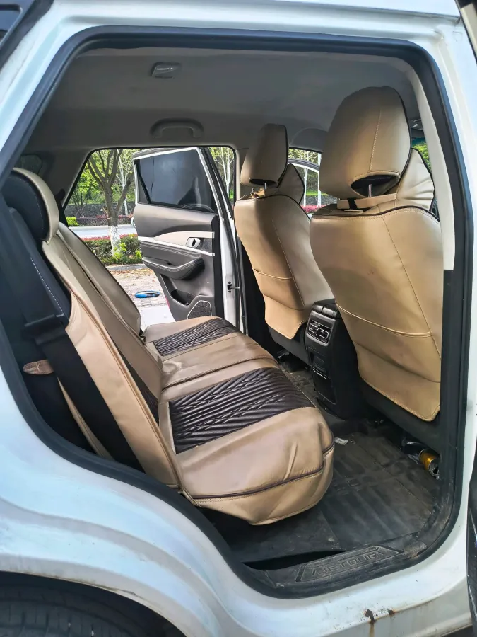 2020 VGV U70 1.5T 150HP L4 6MT,autocango,china used car exporter,china ev exporter,chinese used car exporter,chinese used ev exporter