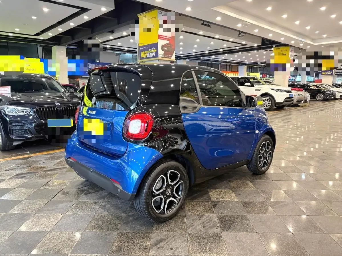 2019 Smart smart fortwo 0.9T 90HP L3 6DCT,autocango,china used car exporter,china ev exporter,chinese used car exporter,chinese used ev exporter