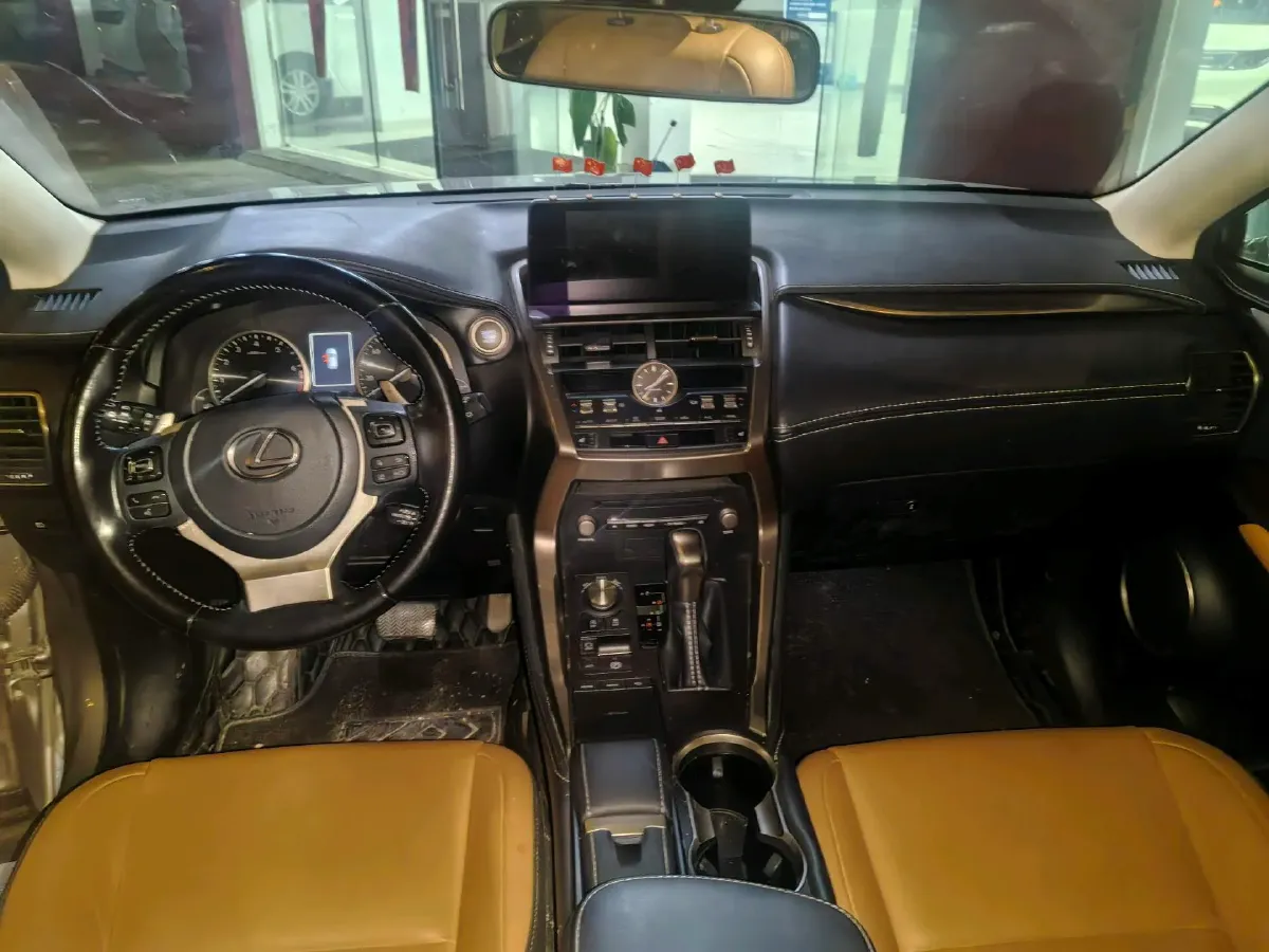 2020 Lexus NX 2.0L 150HP L4 CVT,autocango,china used car exporter,china ev exporter,chinese used car exporter,chinese used ev exporter