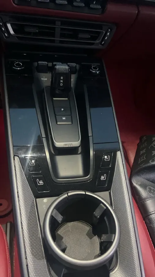 2022 Porsche 911 3.0T 385HP H6 8DCT,autocango,china used car exporter,china ev exporter,chinese used car exporter,chinese used ev exporter