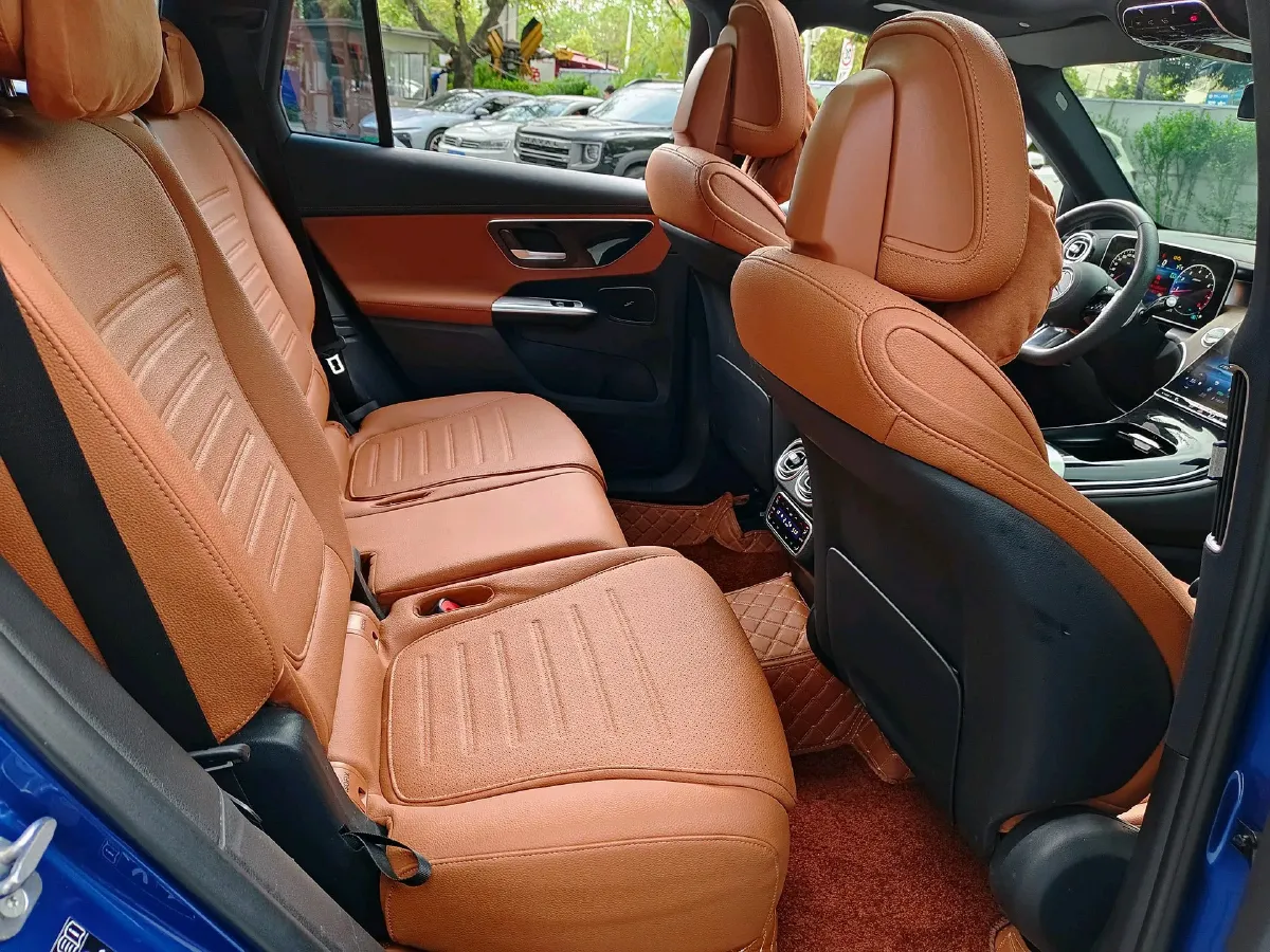 2024 Mercedes-Benz GLC Class 2.0T 258HP L4 9AT,autocango,china used car exporter,china ev exporter,chinese used car exporter,chinese used ev exporter