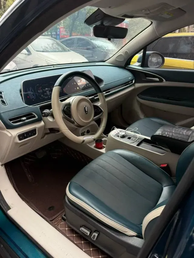 2022 ChangAn Oshan X7 Plus 1.5T 188HP L4 7DCT,autocango,china used car exporter,china ev exporter,chinese used car exporter,chinese used ev exporter