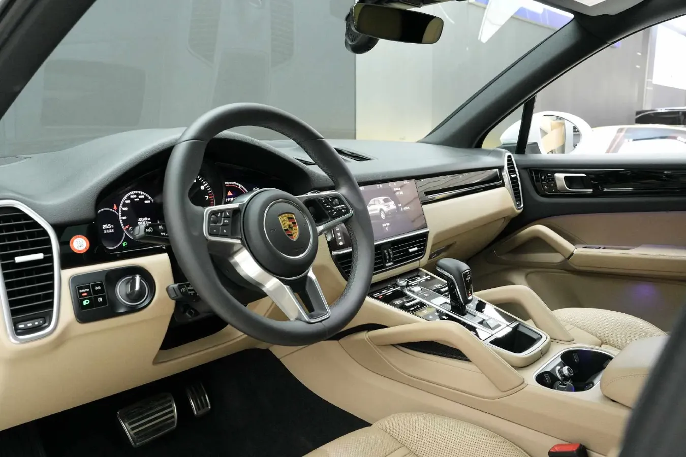 2018 Porsche Cayenne 2.9T 440HP V6 8AT,autocango,china used car exporter,china ev exporter,chinese used car exporter,chinese used ev exporter