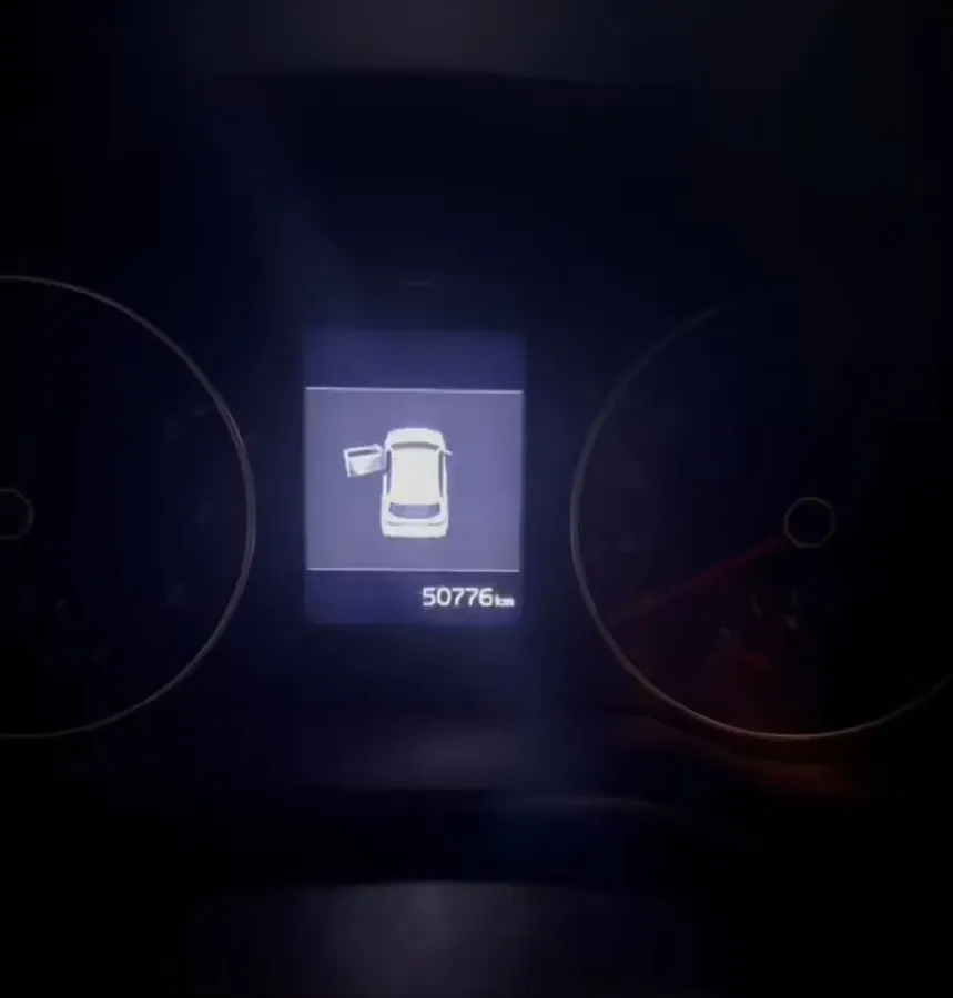 2017 Kia KX Cross 1.4L 100HP L4 6AT,autocango,china used car exporter,china ev exporter,chinese used car exporter,chinese used ev exporter